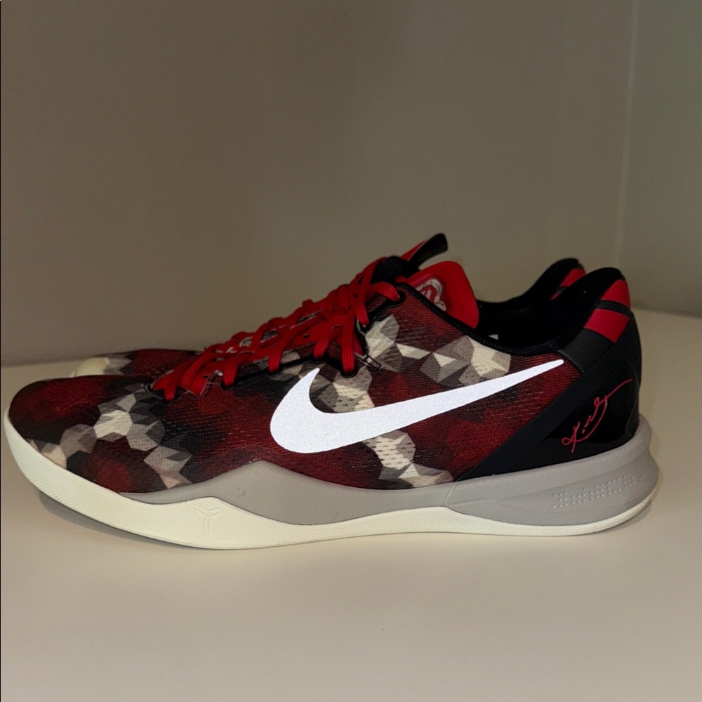 Nike Kobe Milk Snake